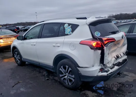 2017 Toyota Rav4 Le z USA, uszkodzony, nr VIN JTMZFREV8HJ711191